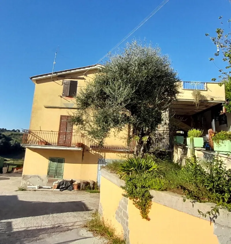 Appartamento in vendita a Nazzano - foto 1