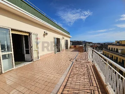 Appartamento in vendita a Salerno, Centro ... - foto 1