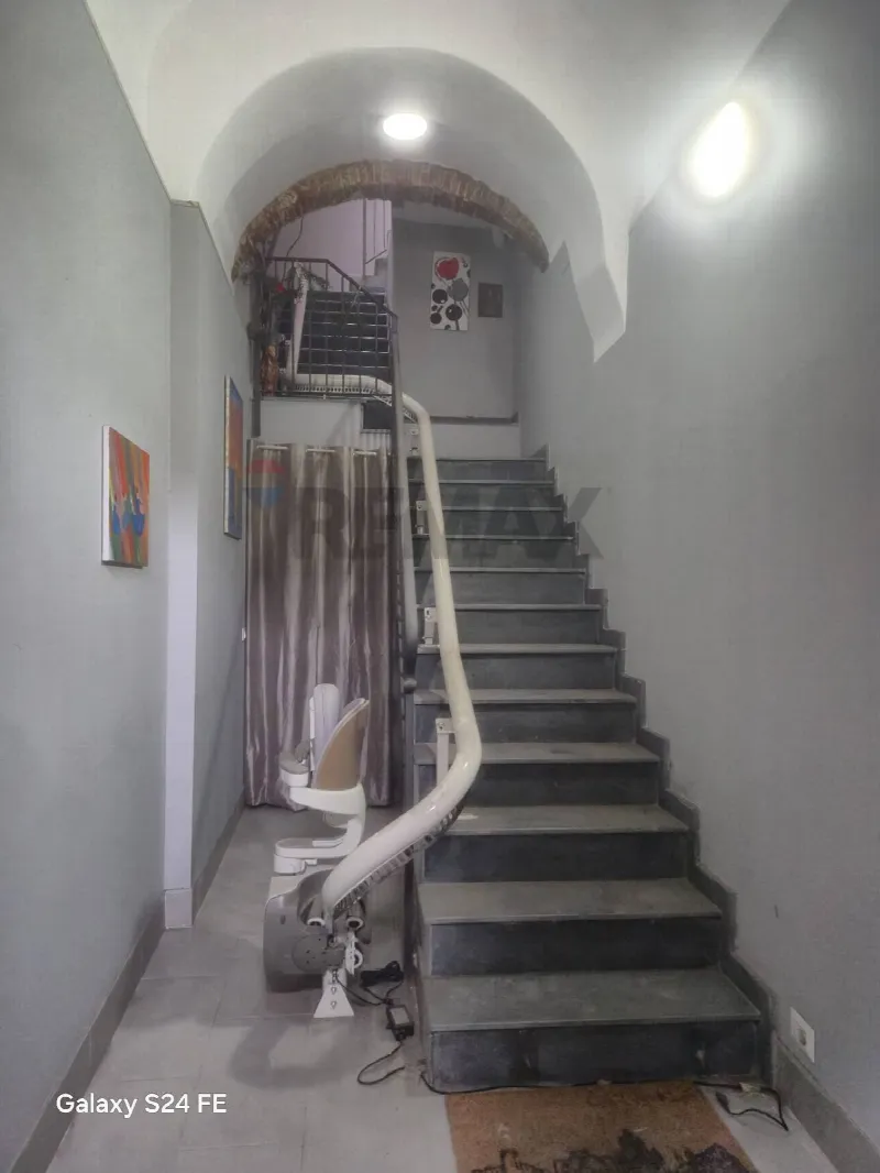 Appartamento in vendita a Catania, Centro Storico, Porto - foto 1