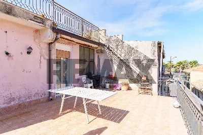 Appartamento in vendita a Camporotondo Etn... - foto 2