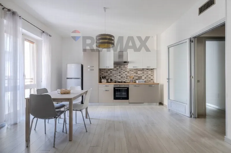 Appartamento in vendita a Cagliari, San Benedetto, Villanova - foto 1