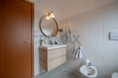 Appartamento in vendita a San Donato Milan... - foto 8