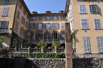 Appartamento in vendita a Bergamo, Borgo P... - foto 2