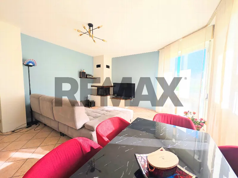 Appartamento in vendita a Rogno - foto 1