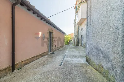 Appartamento in vendita a Ischia di Castro - foto 3