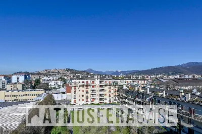 Attico in vendita a Bergamo, Borgo Palazzo... - foto 2