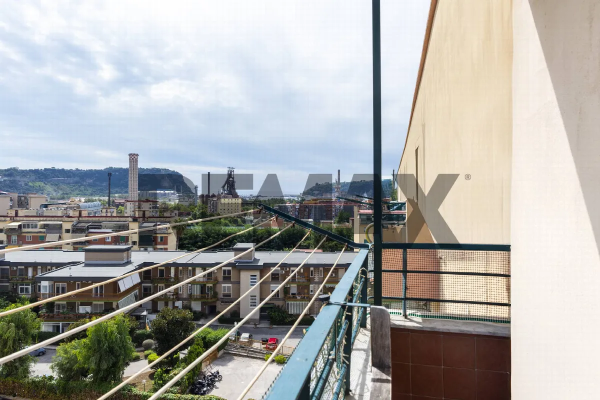 Appartamento in vendita a Napoli, Fuorigrotta, Bagnoli - foto 2