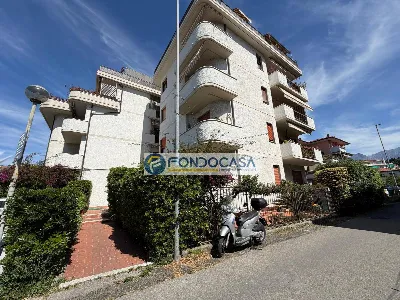 Appartamento in vendita a Massa, Centro, t... - foto 3