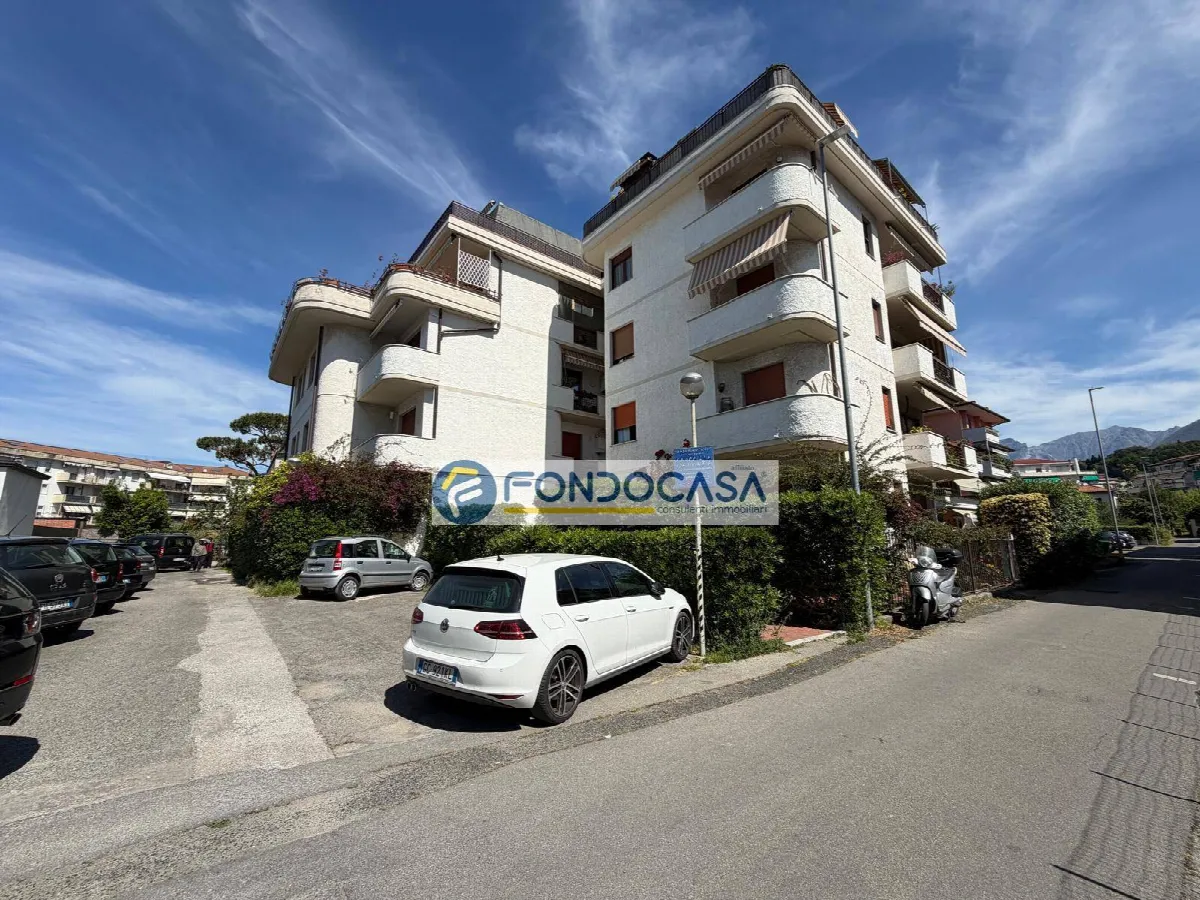 Appartamento in vendita a Massa, Centro, Turano - foto 4