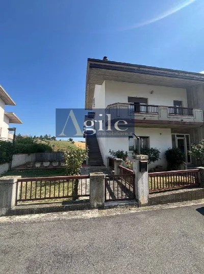 Appartamento in vendita a Castignano - foto 1