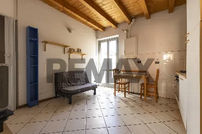 Appartamento in vendita a Lonate Ceppino - foto 2