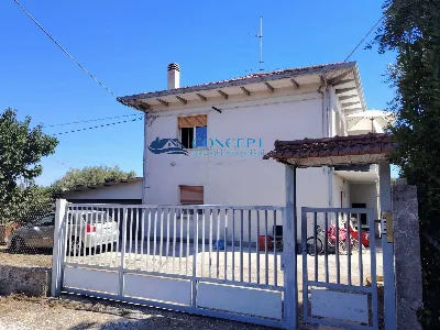 Appartamento in vendita a Alba Adriatica - foto 1