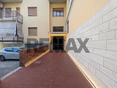 Appartamento in vendita a Carrara, Avenza - foto 2