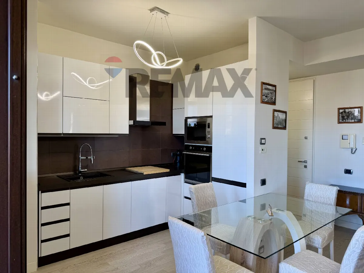 Appartamento in vendita a Cagliari, Santa Gilla, Sant'avendrace, Viale Elmas - foto 2