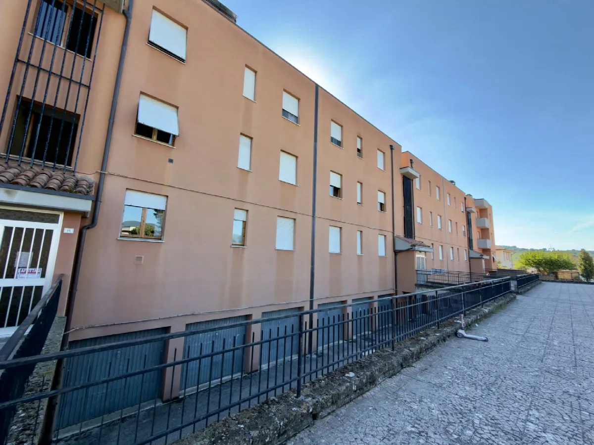 Appartamento in vendita a Cerreto d'Esi - foto 2