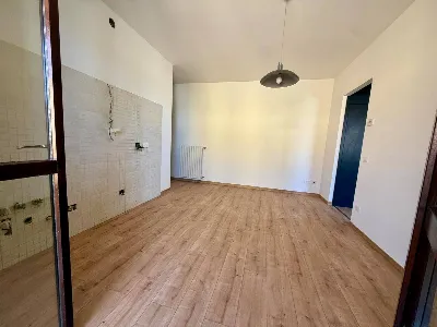Appartamento in vendita a Castelfranco Emi... - foto 2