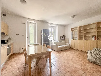 Appartamento in vendita a Viterbo, Pilastr... - foto 1