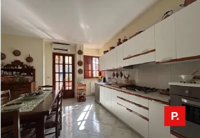 Appartamento in vendita a Caserta, Centro - foto 8