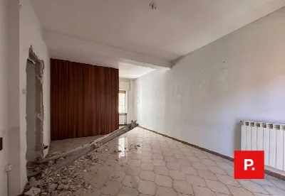 Appartamento in vendita a Caserta, Centro - foto 9