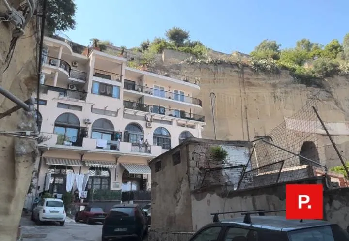 Appartamento in vendita a Napoli, Posillipo, Marechiaro - foto 2