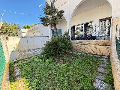 Casa Indipendente in vendita a Lecce, Cent... - foto 2