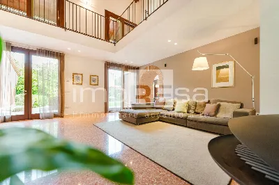 Villa in vendita a Paese - foto 1