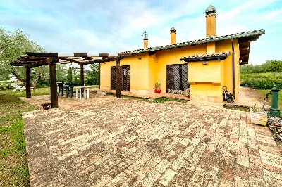 Villa in vendita a Mentana - foto 2