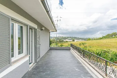 Casa Indipendente in vendita a Guidonia Mo... - foto 10