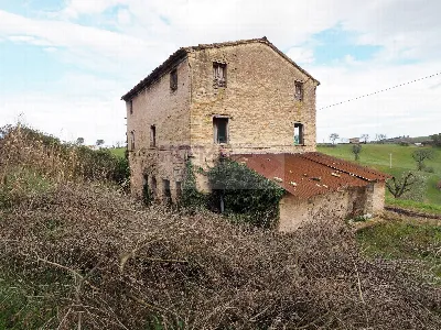 Rustico/Casale in vendita a Corridonia - foto 2