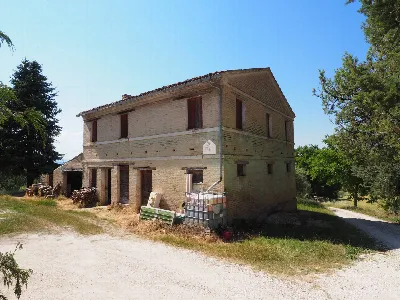 Rustico/Casale in vendita a Corridonia - foto 1