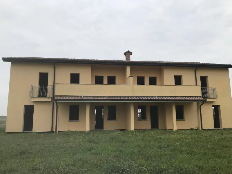 Casa Indipendente in vendita a Ferrara, San Martino, San Bartolomeo - foto 1