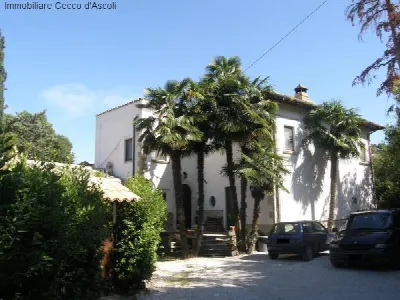 Villa in vendita a Ascoli Piceno - foto 1