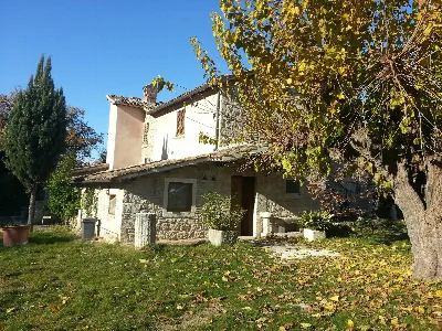 Rustico/Casale in vendita a Ascoli Piceno - foto 2