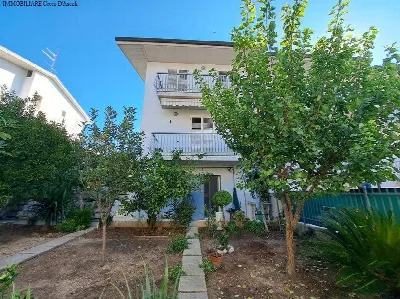 Casa Indipendente in vendita a Colli del T... - foto 1