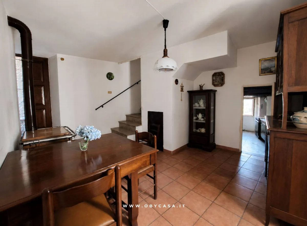Casa Indipendente in vendita a Bassano Romano - foto 3