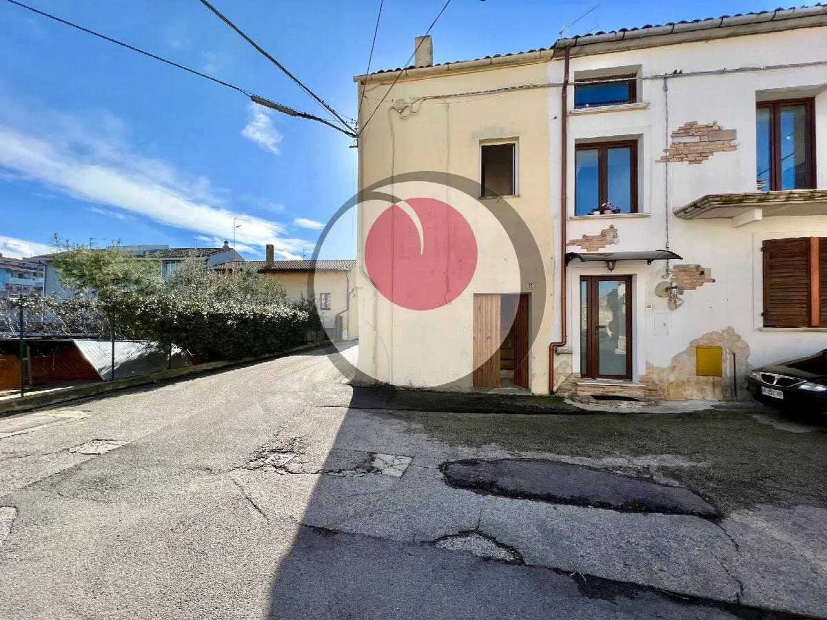 Casa Indipendente in vendita a Lanciano - foto 2