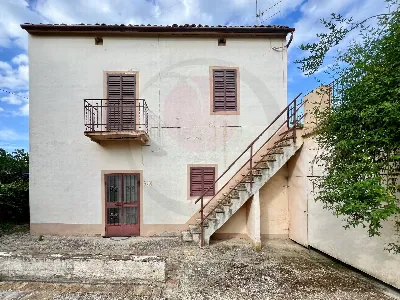 Rustico/Casale in vendita a Lanciano - foto 2