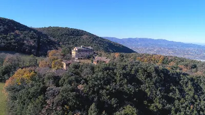 Rustico/Casale in vendita a Spoleto - foto 3