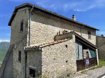 Rustico/Casale in vendita a Cerreto di Spo... - foto 3