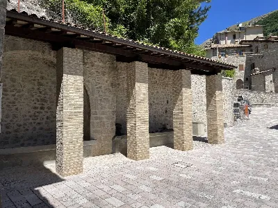 Casa Indipendente in vendita a Sant'Anatol... - foto 2