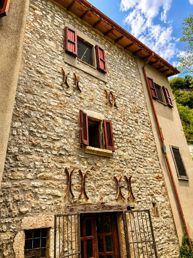 Casa Indipendente in vendita a Cerreto di Spoleto - foto 1