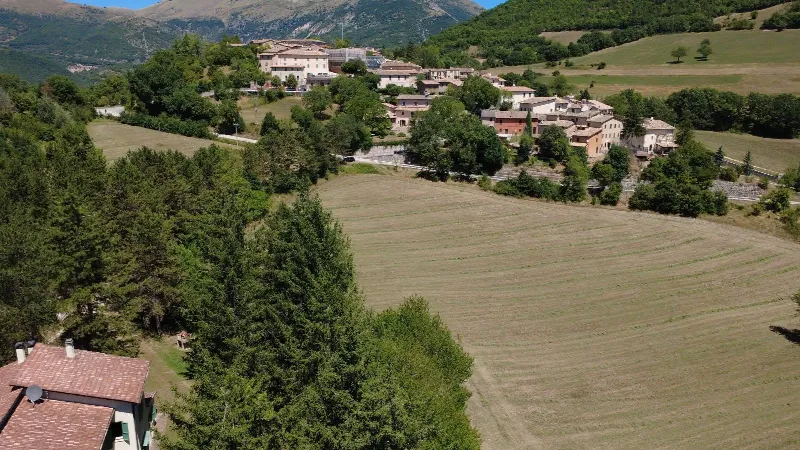 Rustico/Casale in vendita a Preci - foto 8
