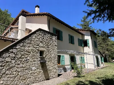 Villa a Preci