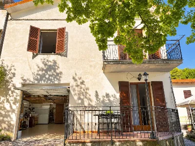 Casa Indipendente in vendita a Spoleto - foto 2