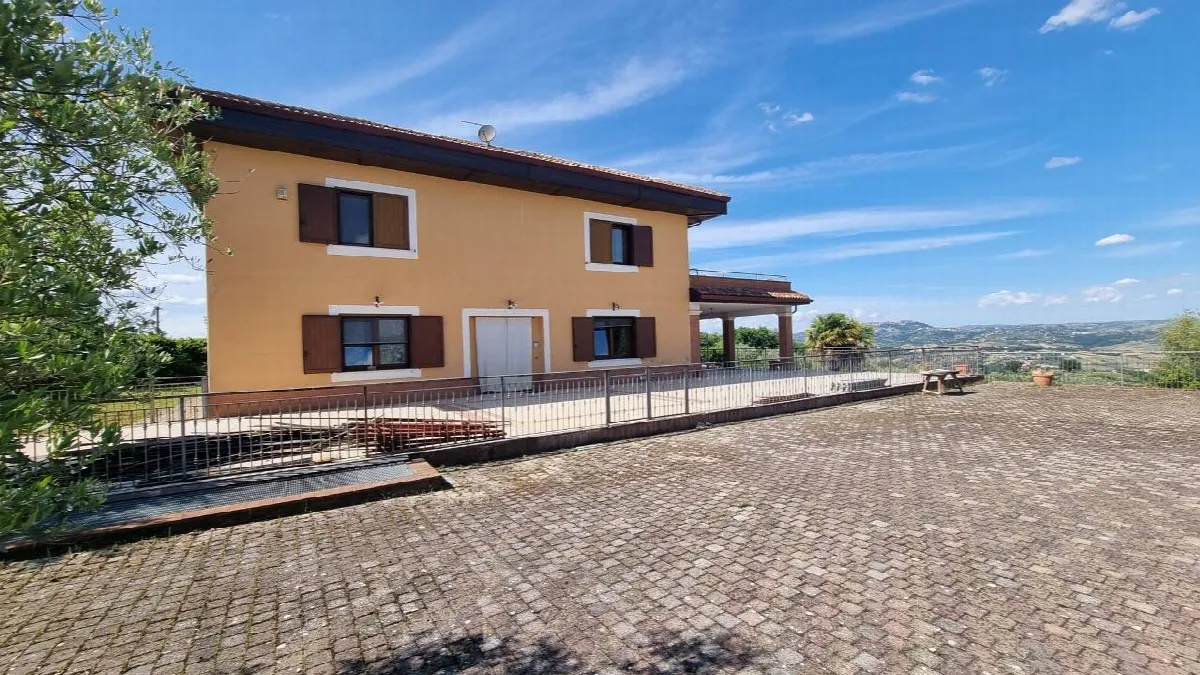 Villa in vendita a Grottaminarda - foto 3