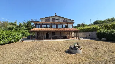 Villa in vendita a Montemarano - foto 1