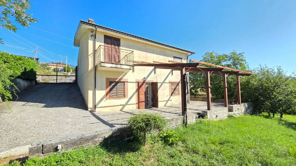Casa Indipendente in vendita a Montemarano - foto 2