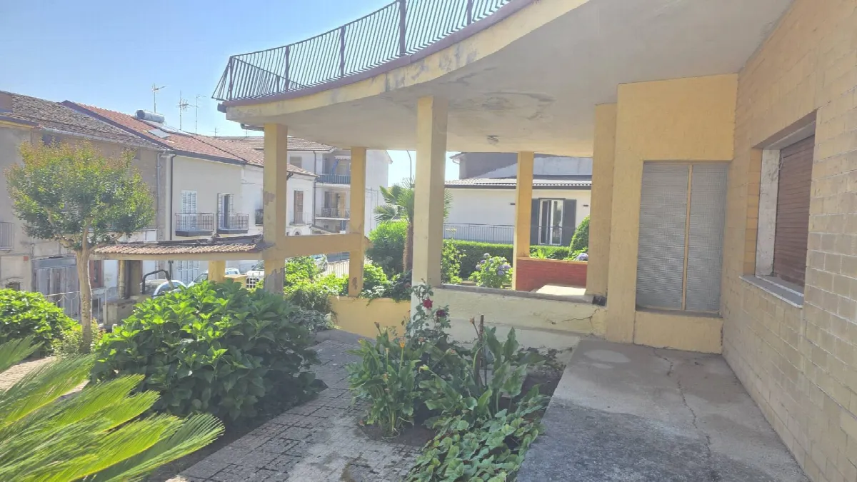 Villa in vendita ad Altavilla Irpina - foto 4