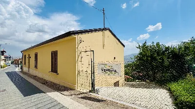 Villa a Villanova del Battista