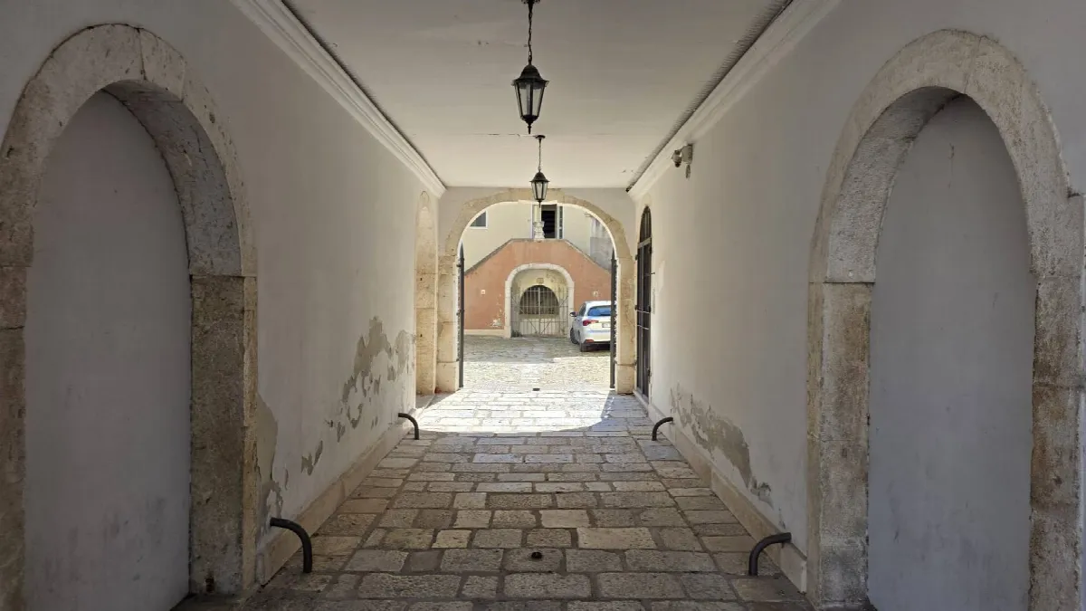Casa Indipendente in vendita a Pratola Serra - foto 3